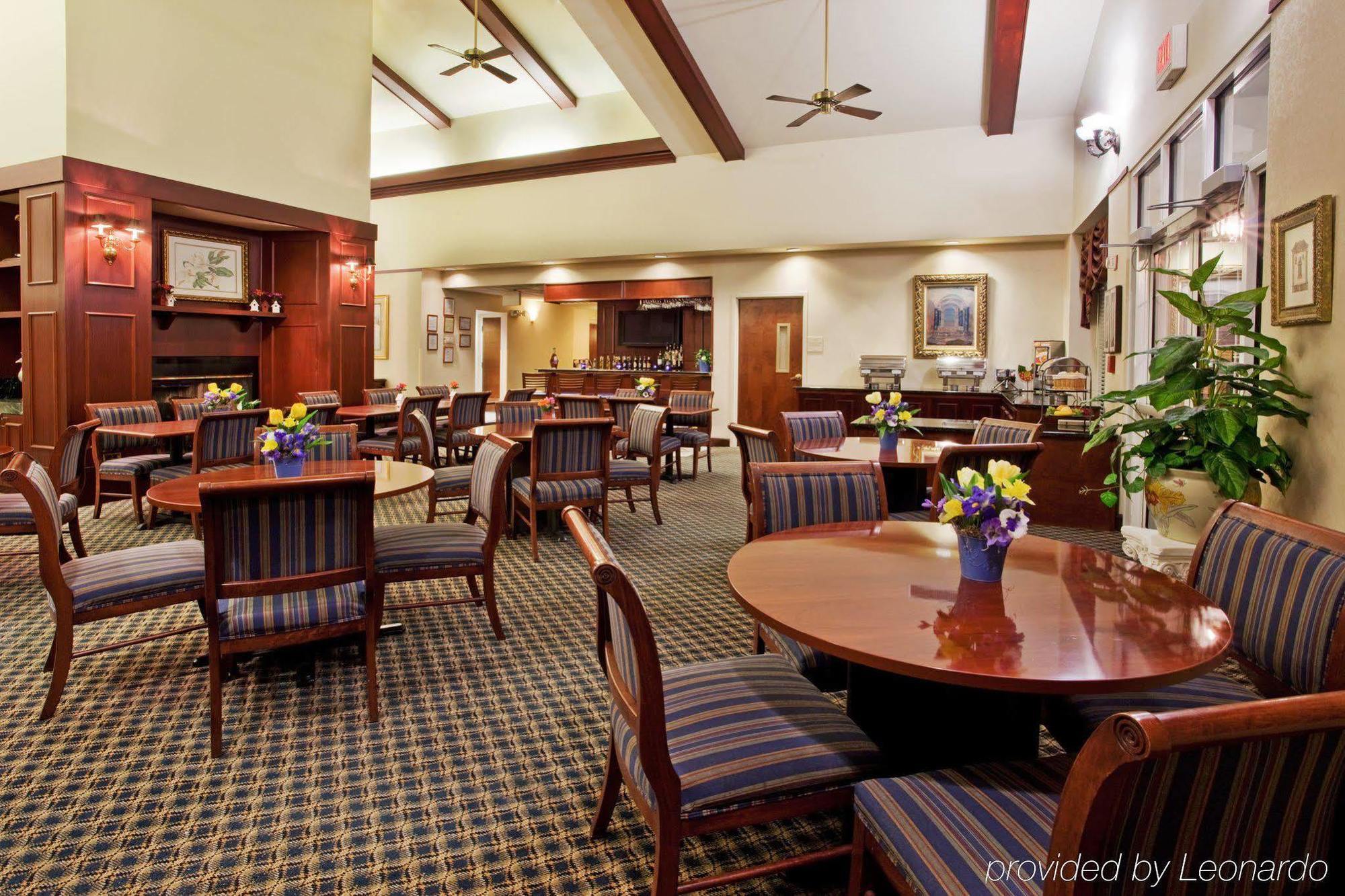Holiday Inn Hotel And Suites Peachtree City By Ihg Ресторан фото