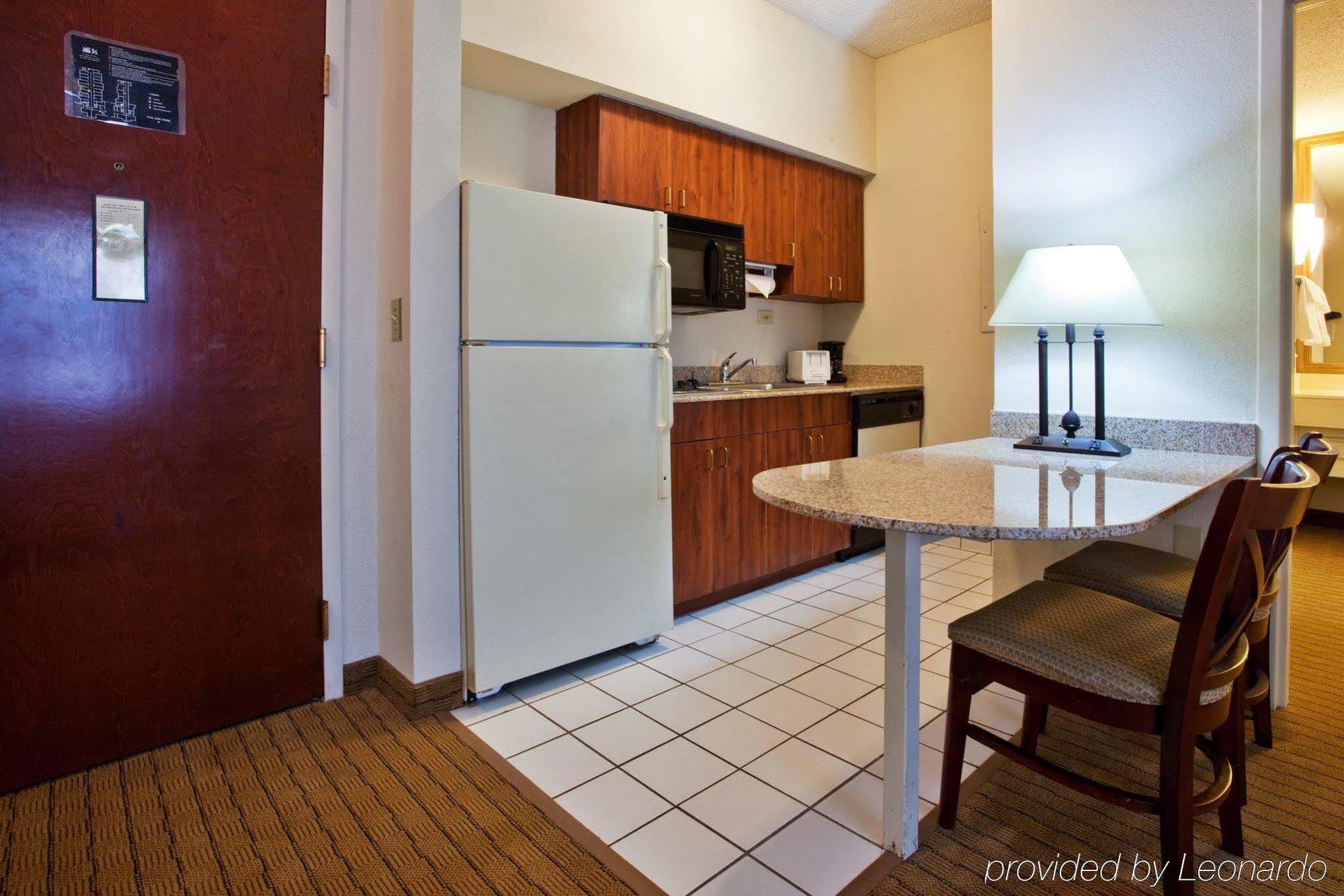 Holiday Inn Hotel And Suites Peachtree City By Ihg Экстерьер фото